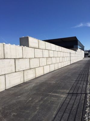 Betonbloecke-006.jpg